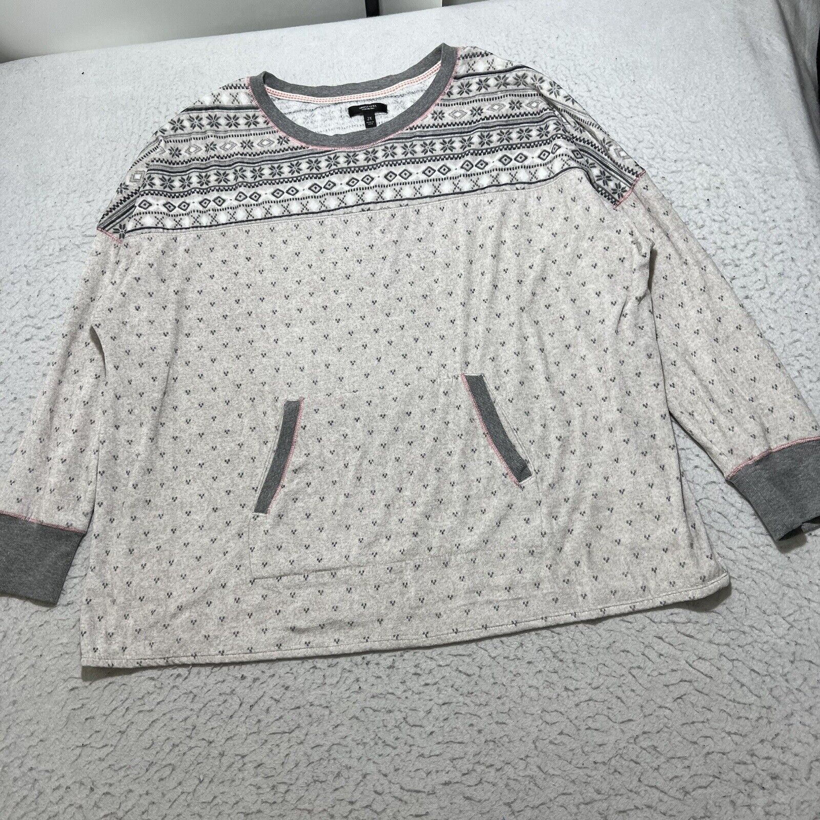 Vera wang sweatshirt sales