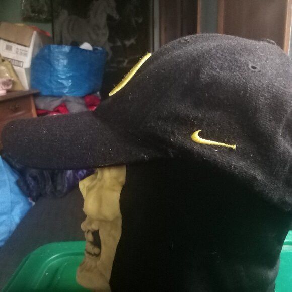 Nike Nike Team Oregon Ducks Strap Hat Cap Wool Size ONE SIZE - 2 Thumbnail