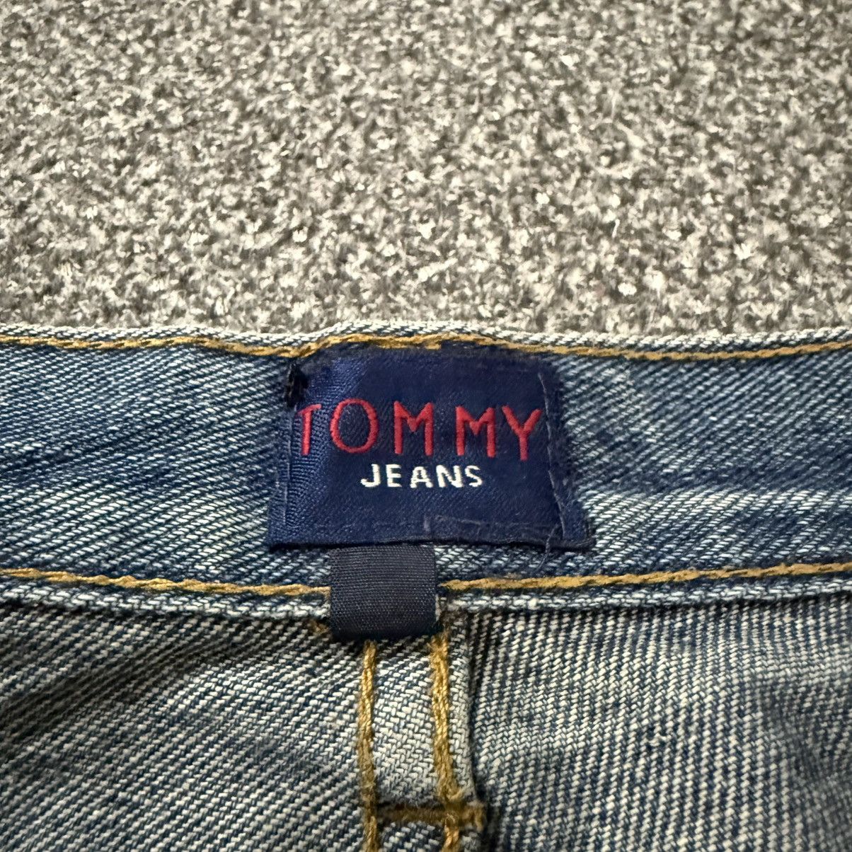 Hypebeast Distressed Baggy Tommy Jeans Vuja-De Balenciaga Style Size US 38 / EU 54 - 16 Thumbnail