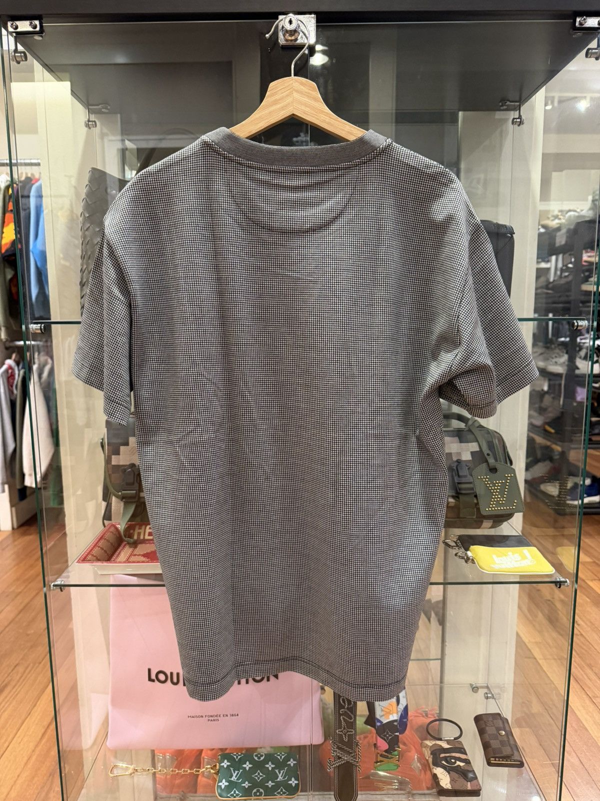 Louis Vuitton Louis Vuitton x Virgil Abloh ‘Wizard of Oz Brick Road’ Tee Size US M / EU 48-50 / 2 - 2 Thumbnail