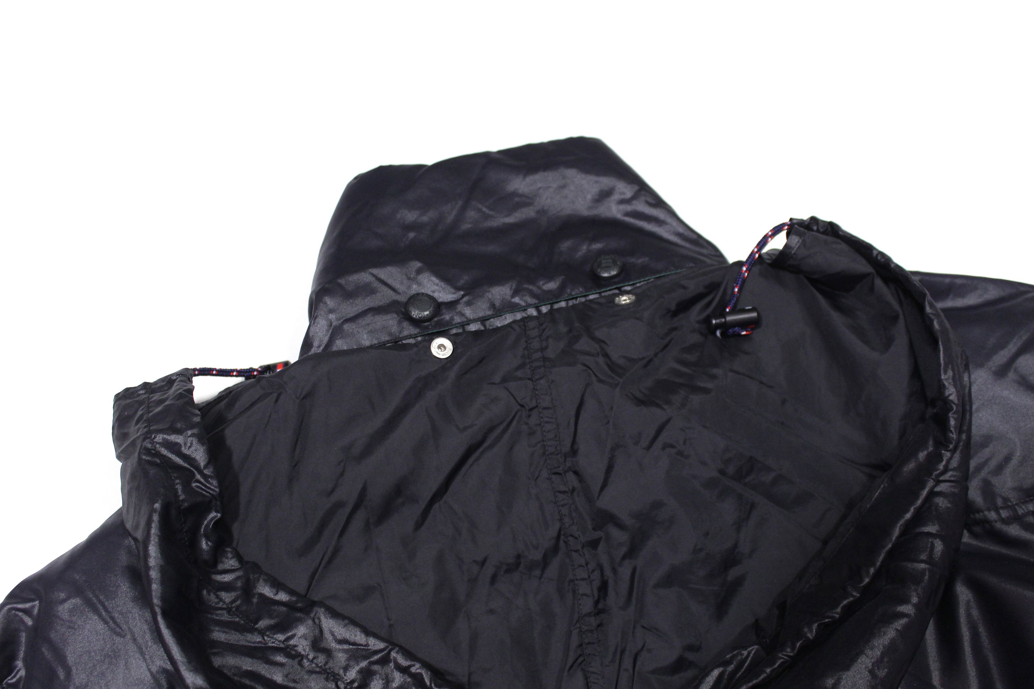 Tommy Hilfiger 90S Big Logo Down Jacket Size US XL / EU 56 / 4 - 6 Thumbnail