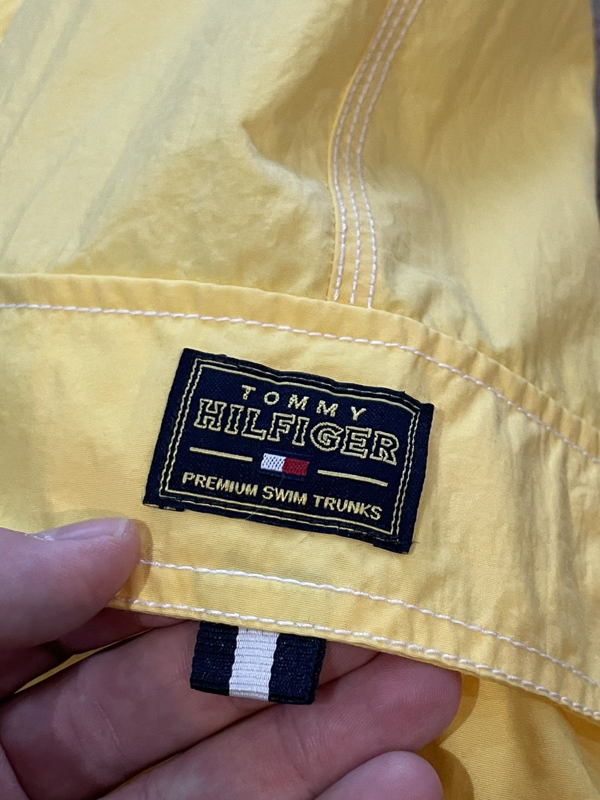 Tommy Hilfiger Early 2000’s Tommy Hilfiger Swim Shorts Size US 34 / EU 50 - 4 Thumbnail