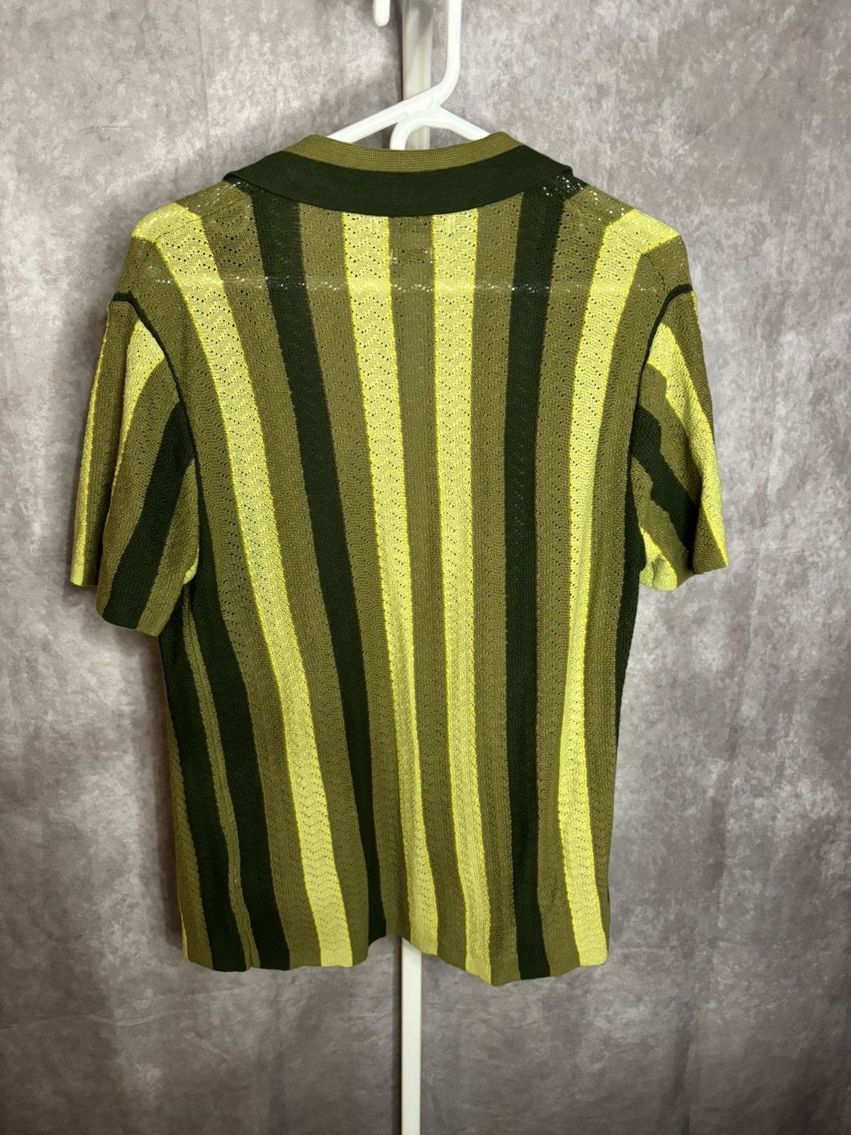 Urban Outfitters UO Knitted Button-up Size US S / EU 44-46 / 1 - 2 Thumbnail