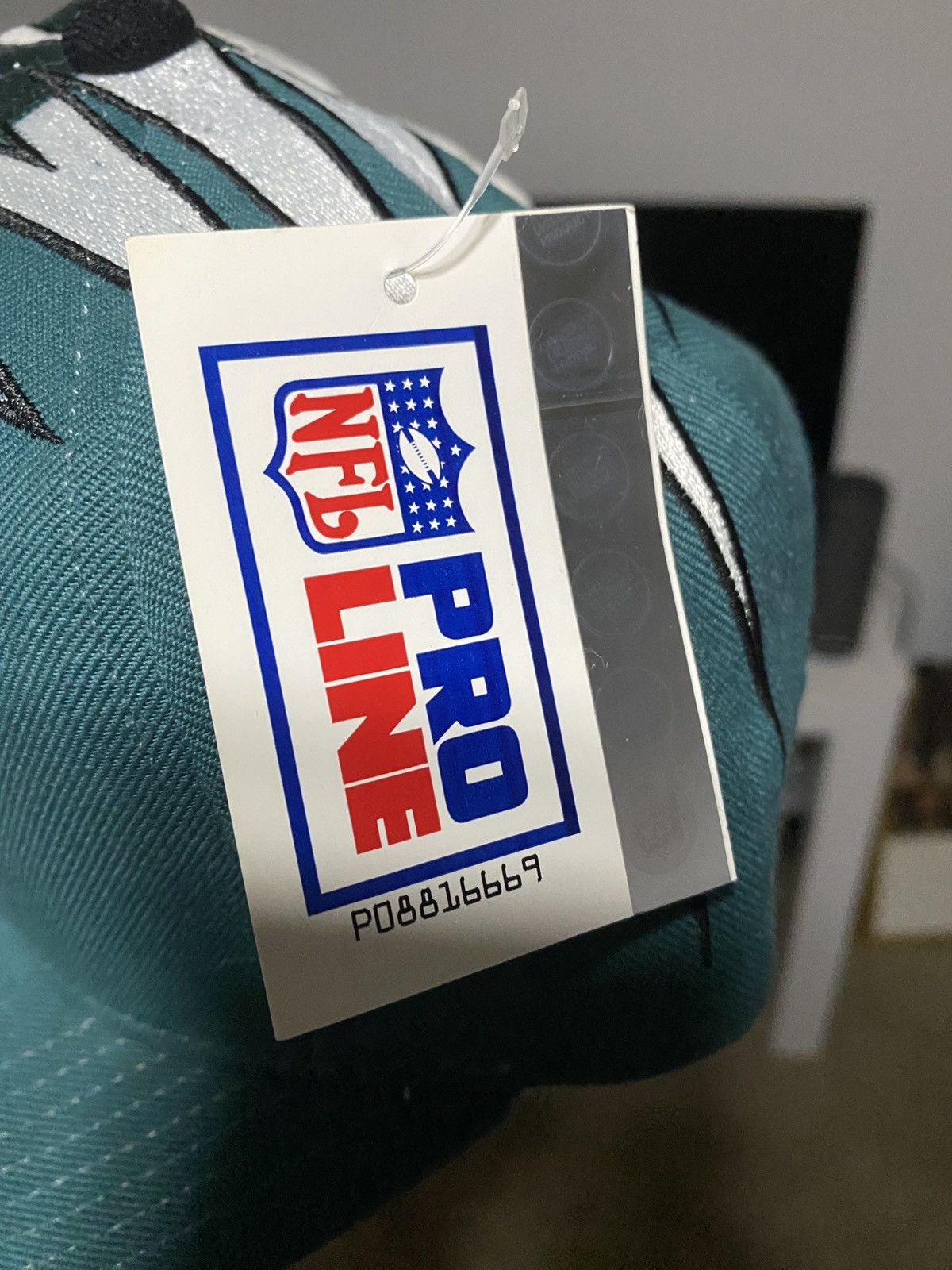 Starter NWT VTG 90s Starter Philadelphia Eagles Shockwave Hat Size ONE SIZE - 7 Thumbnail