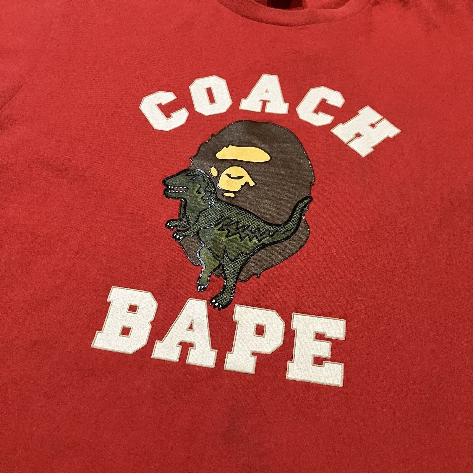 Bape Bape X Coach Collaboration Red Rexy Crewneck T Shirt Large Size US L / EU 52-54 / 3 - 3 Thumbnail