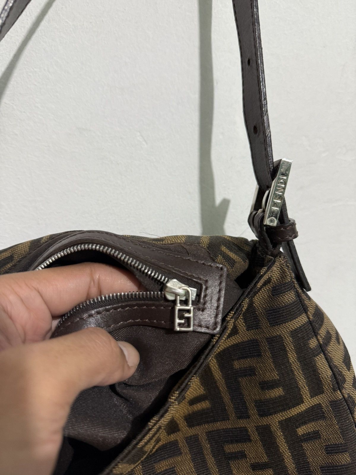 Fendi Fendi Mamma Baguette Bag Zucca Handbag Leather Canvas Brown Size ONE SIZE - 11 Thumbnail
