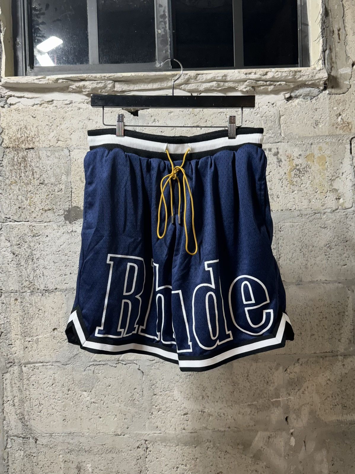 Rhude (NEW) RHUDE Court Logo Shorts Blue Size US 36 / EU 52 - 2 Thumbnail