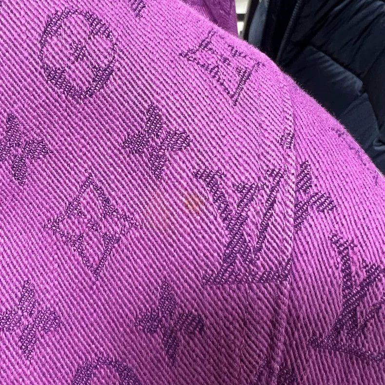 Louis Vuitton Louis Vuitton Purple denim jacket Size US L / EU 52-54 / 3 - 8 Thumbnail