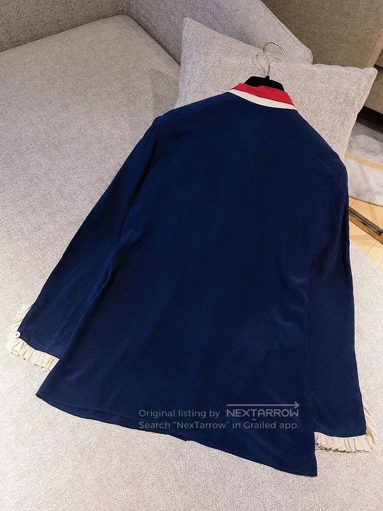 Gucci Gucci Dark blue pearl button silk shirt Size S / US 4 / IT 40 - 2 Thumbnail