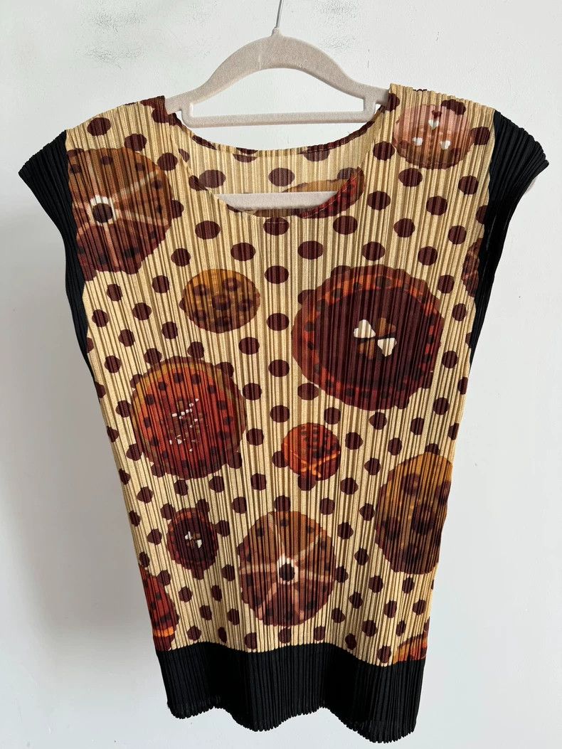 Issey Miyake size:3 Yellow pleated short-sleeved shirt