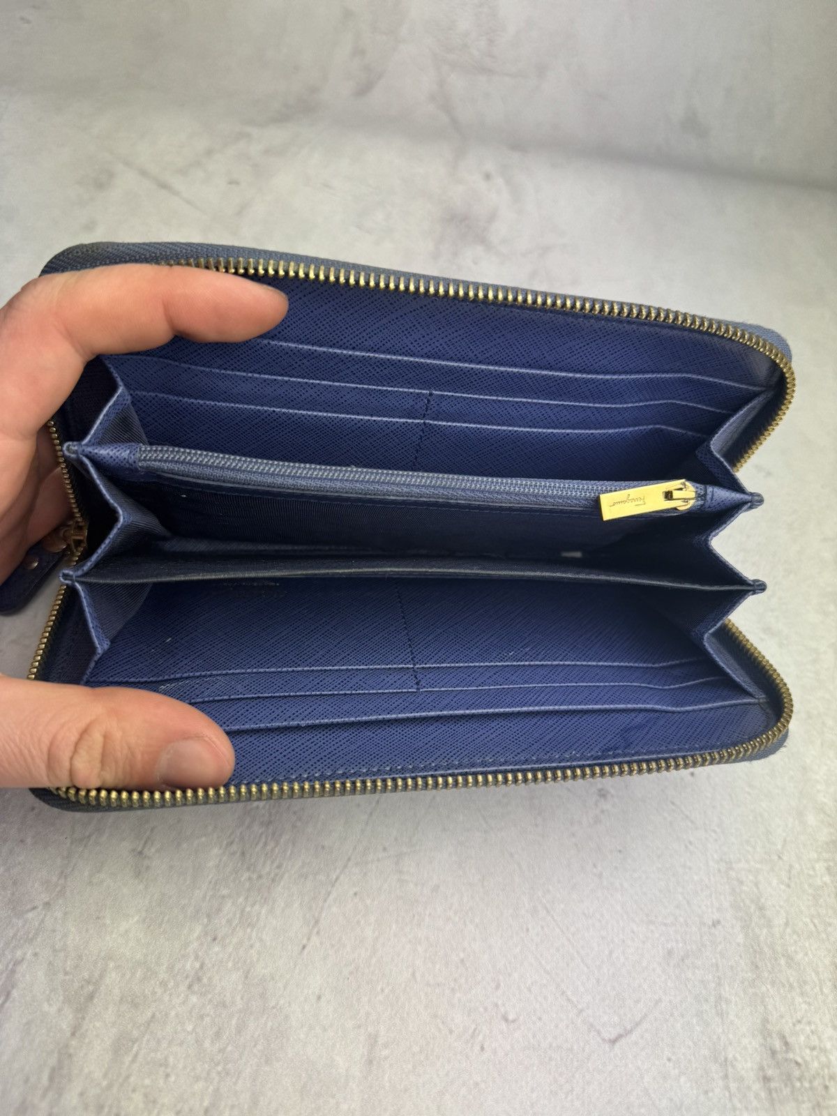 Salvatore Ferragamo × Vintage Salvatore Ferragamo Wallet leather long bifold vintage Size ONE SIZE - 7 Thumbnail