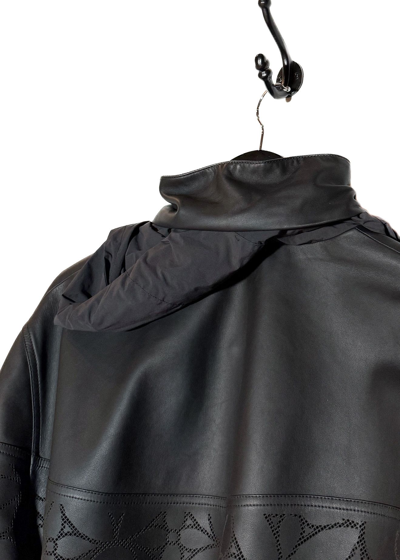 Louis Vuitton Louis Vuitton Black Leather Monogram Flower Mix Nylon Jacket Size US XL / EU 56 / 4 - 7 Thumbnail