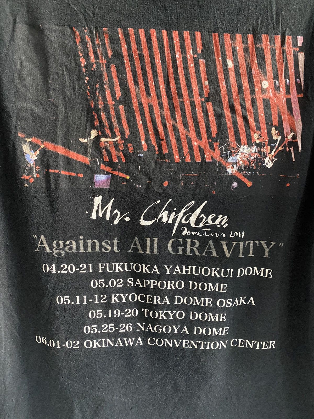 Band Tees MR CHILDREN TOUR 2019 TSHIRT Size US M / EU 48-50 / 2 - 4 Thumbnail