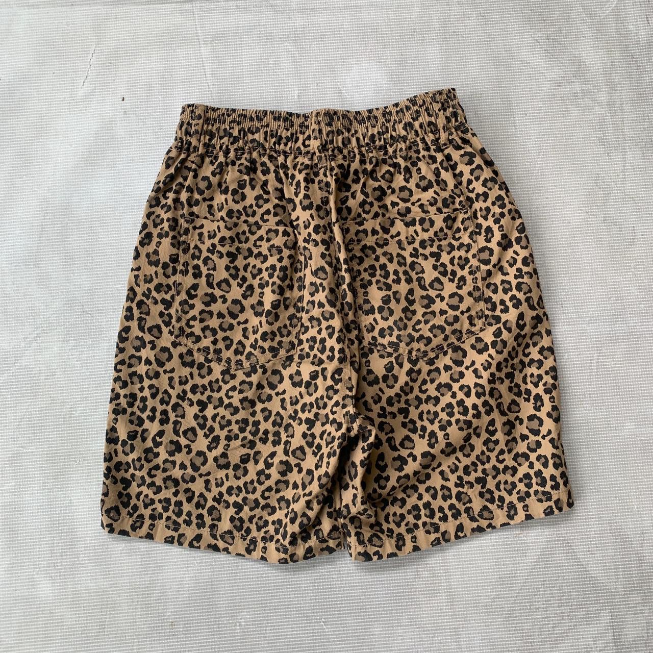 Japanese Brand Wego leopard shorts pants Size US 26 / EU 42 - 2 Thumbnail