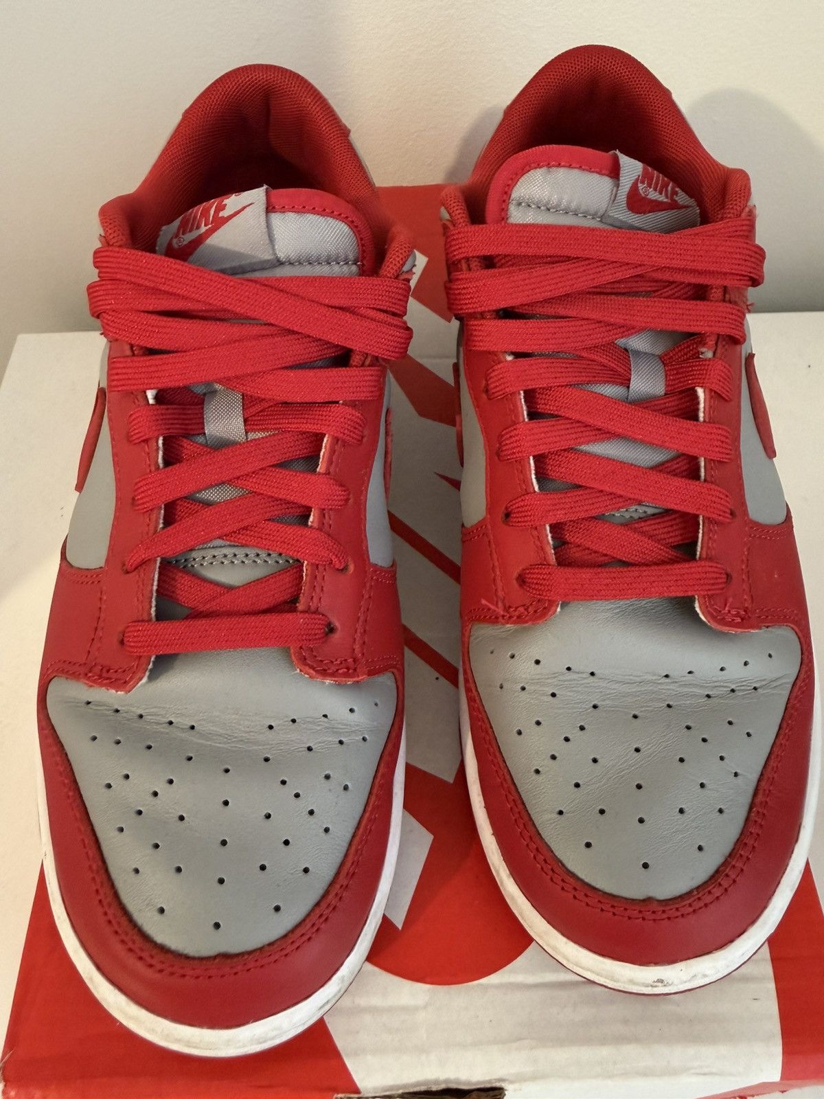 Nike Nike UNLV Dunk Low sz8 Size US 8 / EU 41 - 3 Thumbnail