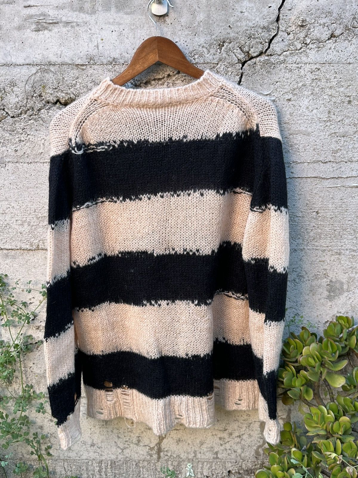 Acne Studios RARE GRAIL Acne Studios Kurt cobain distressed Italian knit Size US L / EU 52-54 / 3 - 4 Thumbnail