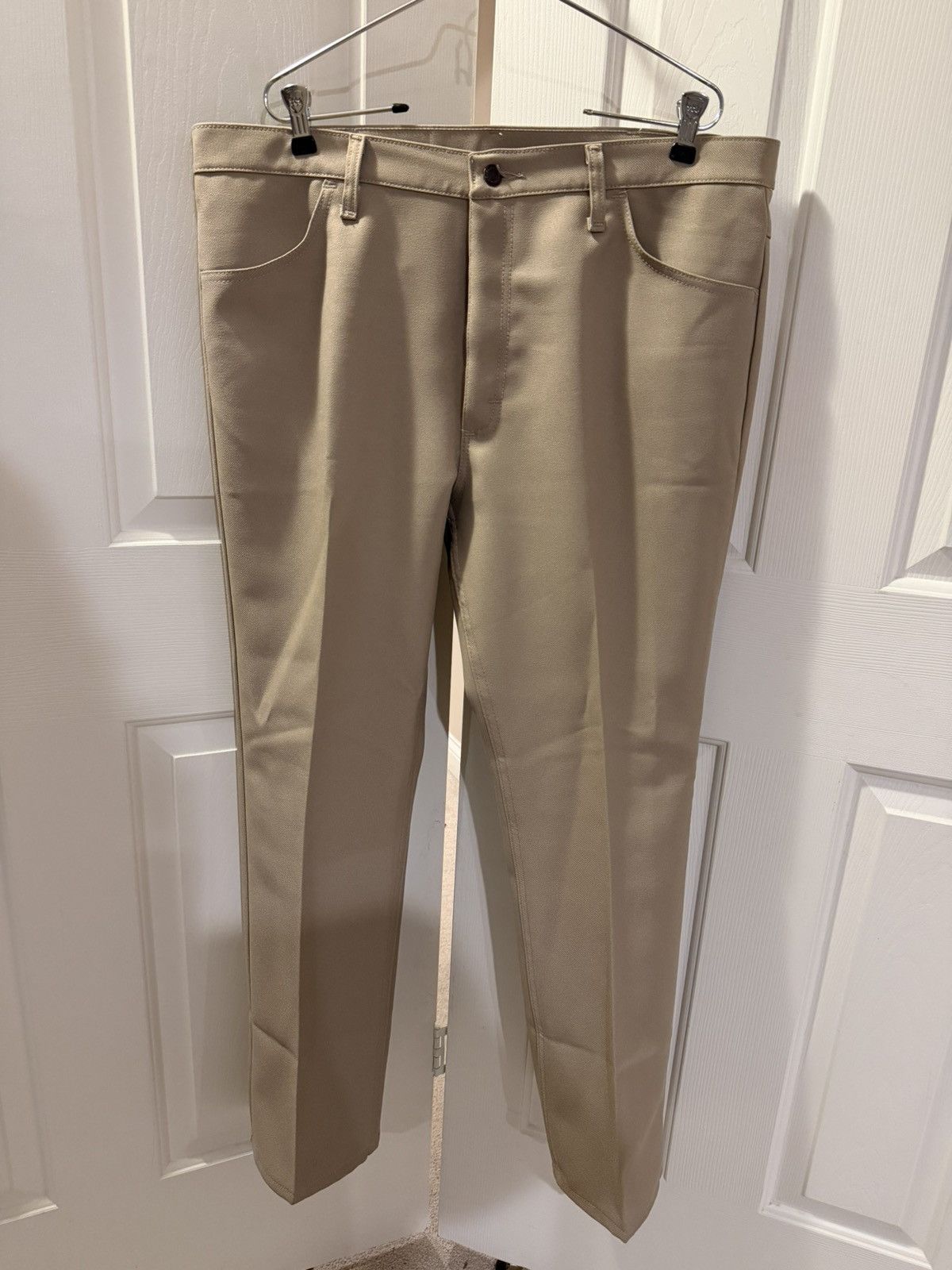 Wrangler Wrangler Weancher dress jeans Size US 38 / EU 54 - 1 Thumbnail