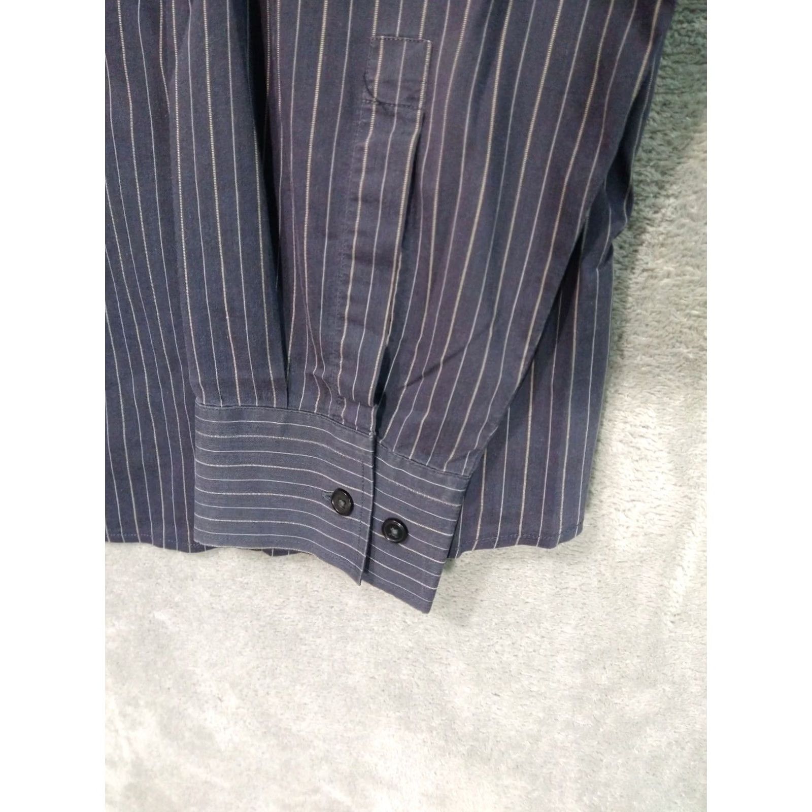 Hugo Boss HUGO BOSS Shirt Mens 16 Gray Striped Long Sleeve Button Up Cotton Stretch Size US L / EU 52-54 / 3 - 3 Thumbnail