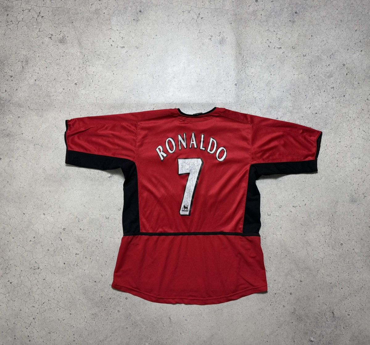 Nike Nike FC Manchester United 2002/2004 Ronaldo #7 Jersey Size US M / EU 48-50 / 2 - 12 Thumbnail
