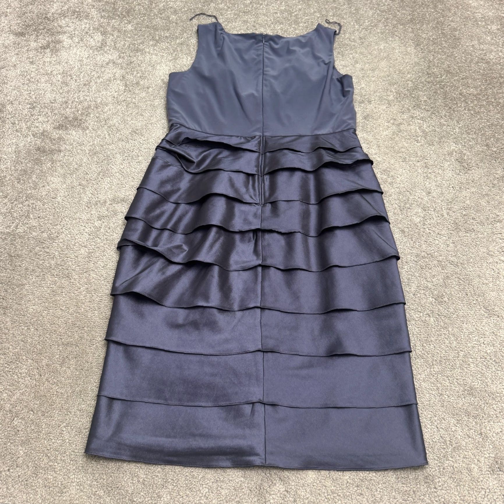 gunmetal blue dress Adrianna Papell Women's Velvet Beaded Sheath Dress (2, Gunmetal) Gray main image 1