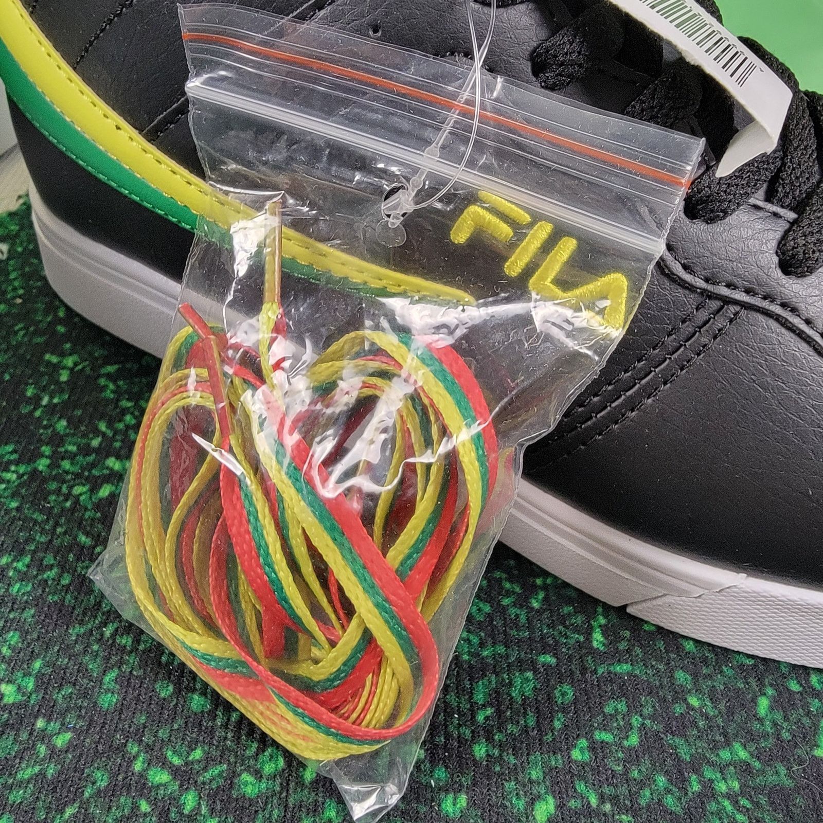 Fila FILA Vulc 13 Black/Green/Yellow/Red Mens Sz 9.5 Size US 9.5 / EU 42-43 - 9 Thumbnail
