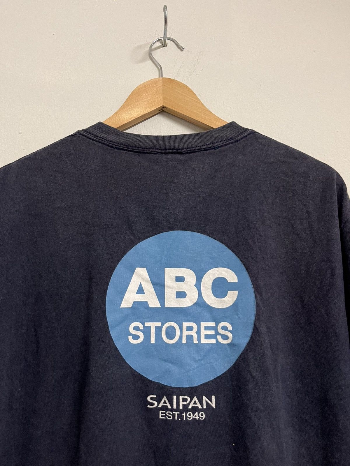 Ron Jon Surf Shop 💥Vintage ABC STORES SAIPAN HAWAII 90s Tee Size US L / EU 52-54 / 3 - 7 Thumbnail