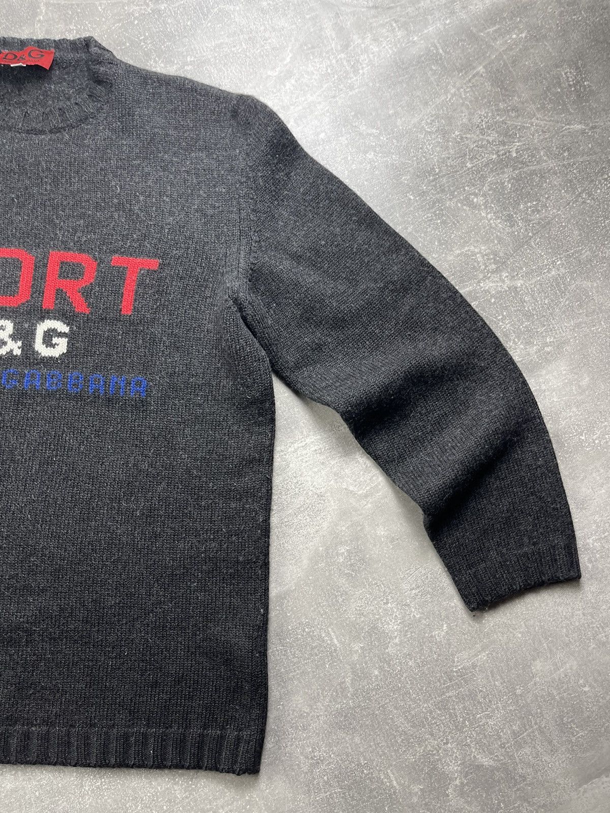 Dolce & Gabbana D&G Dolce & Gabbana 00s Sport Logo Knit Sweater Charcoal Size US L / EU 52-54 / 3 - 5 Thumbnail
