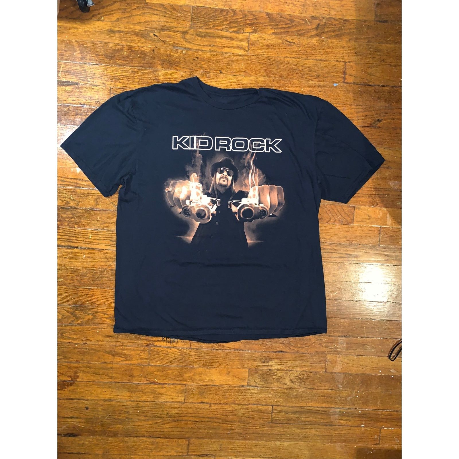 Band Tees Kid Rock Graphic T Shirt Black Concert Style Tee Large Size US XL / EU 56 / 4 - 1 Thumbnail