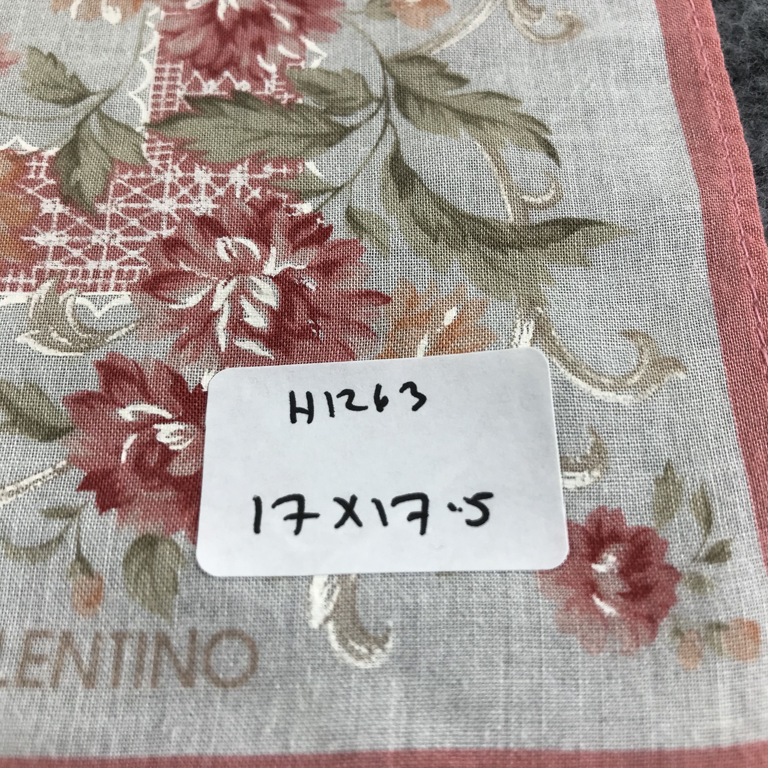 Mario Valentino Mario Valentino Handkerchief Neckerchief Bandana H1263 Size ONE SIZE - 5 Thumbnail