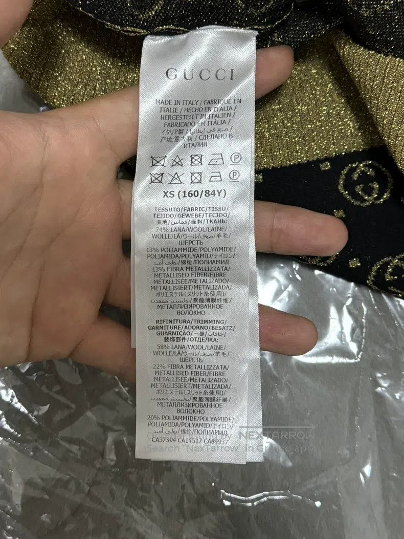 Gucci Gucci Black and gold full print logo short sleeves Size XS / US 0-2 / IT 36-38 - 4 Thumbnail
