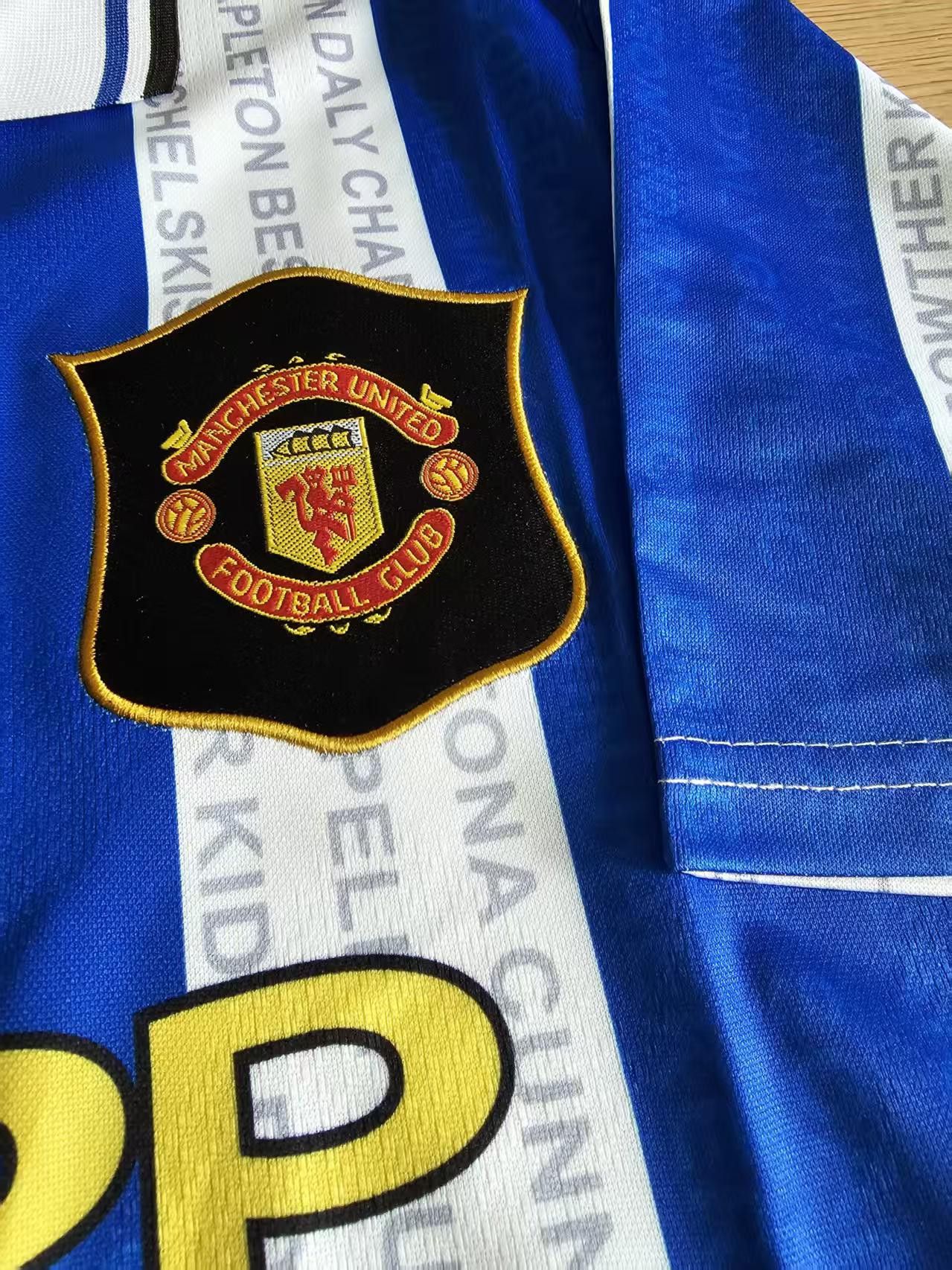 Other 1994 1996 MUFC Jersey Away Blue Size US XXL / EU 58 / 5 - 2 Thumbnail