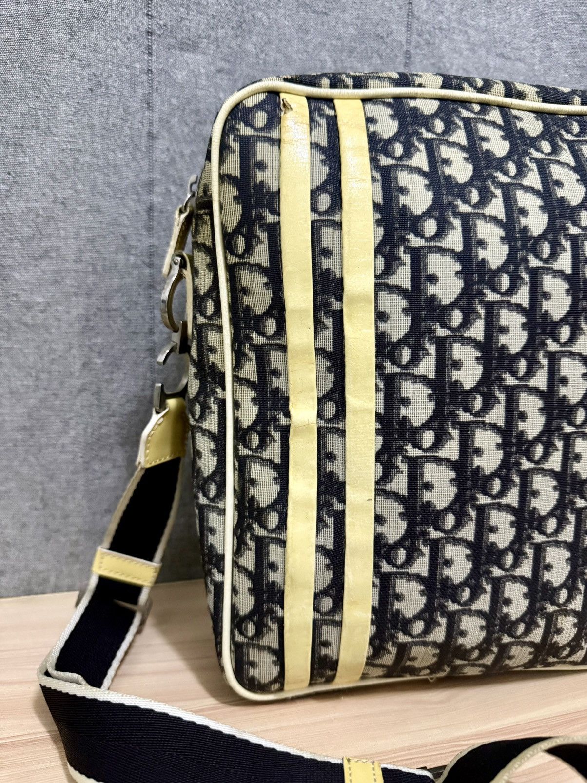 Dior Vintage Christian Dior Monogram adjustable Sling bag Size ONE SIZE - 4 Thumbnail