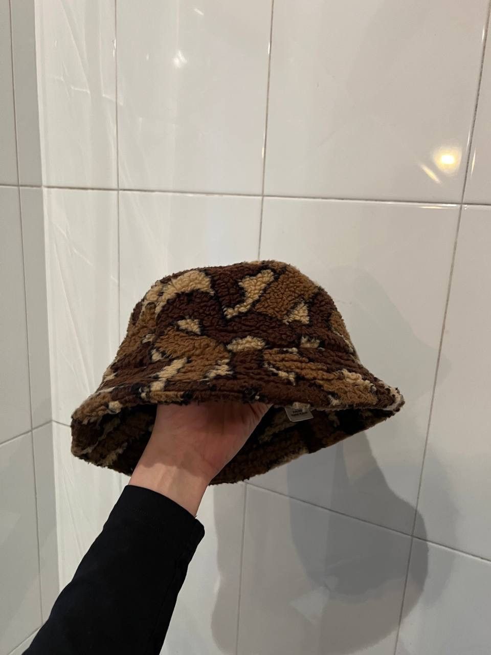 Burberry Burberry monogram sherpa bucket hat Size ONE SIZE - 6 Thumbnail