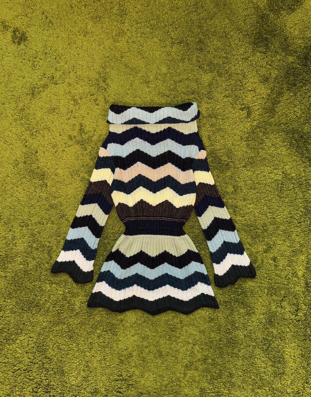 Missoni × Vintage Missoni 1990s vintage coloured zig zag pattern tunic sweater Size M / US 6-8 / IT 42-44 - 2 Thumbnail
