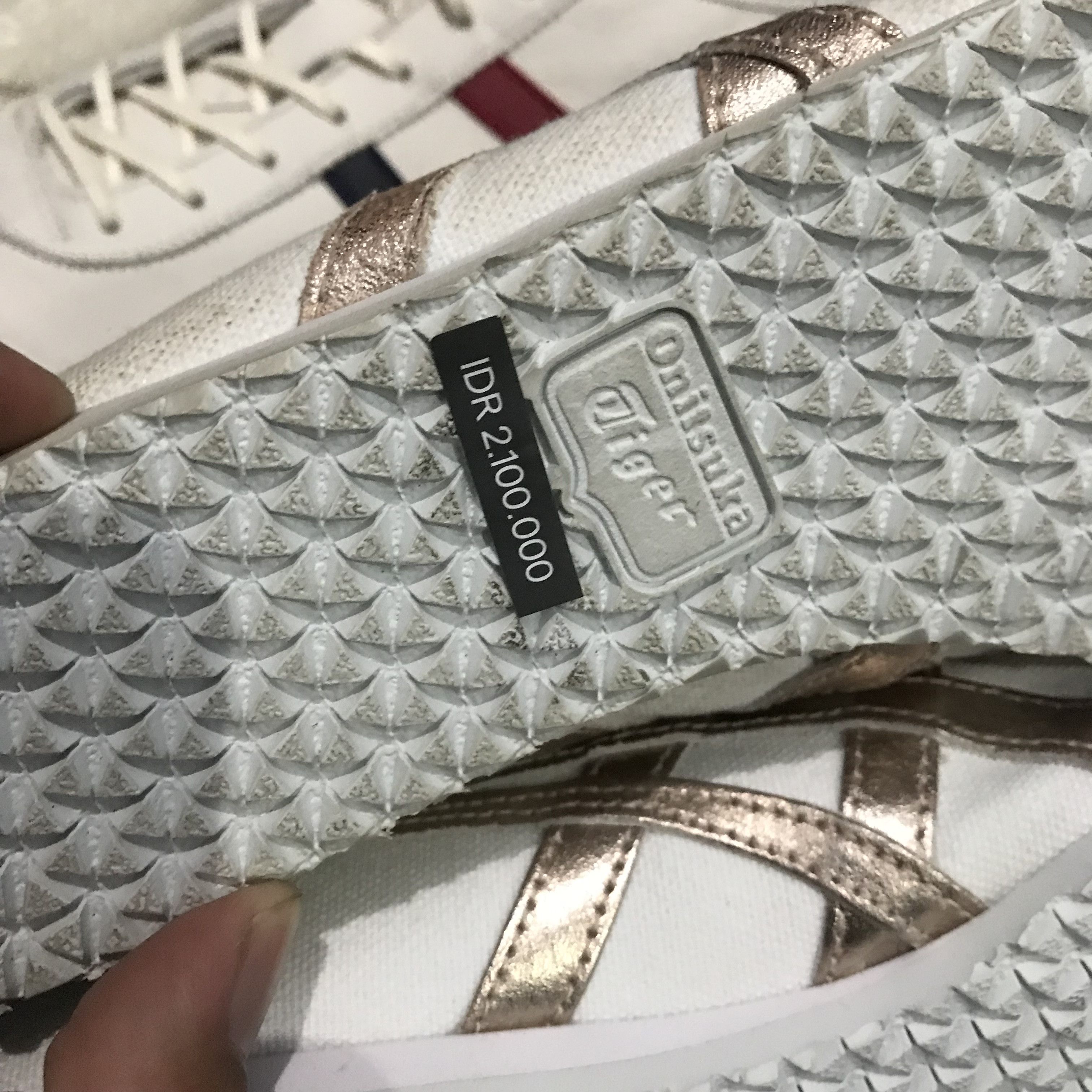 Onitsuka Tiger Onitsuka Tiger mexico 66 Gold Line trainners shoe Size US 5 / EU 37 - 9 Thumbnail