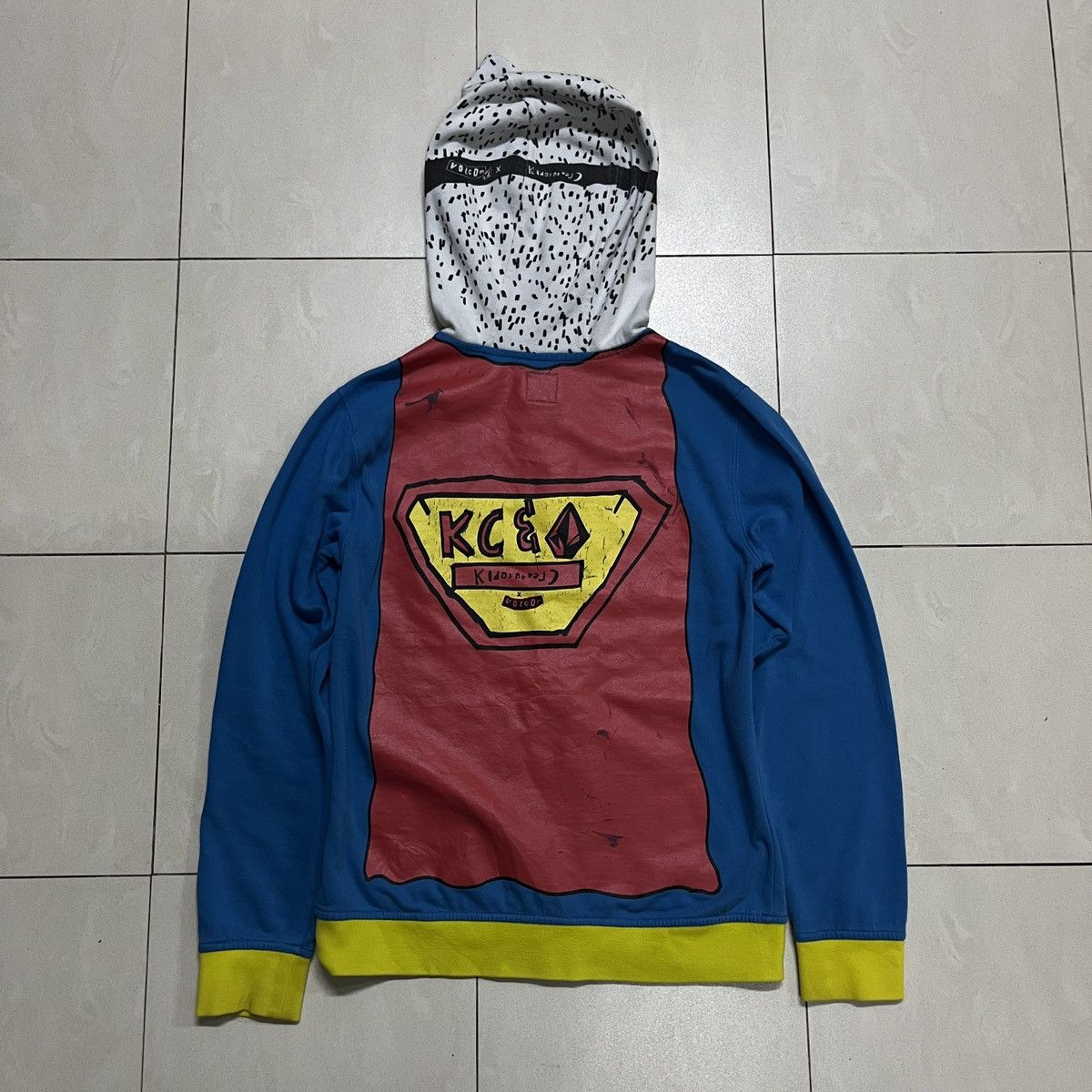 Vintage × Volcom Volcom X Kidcreature Rare Full Zip Hoodie Size US S / EU 44-46 / 1 - 19 Thumbnail