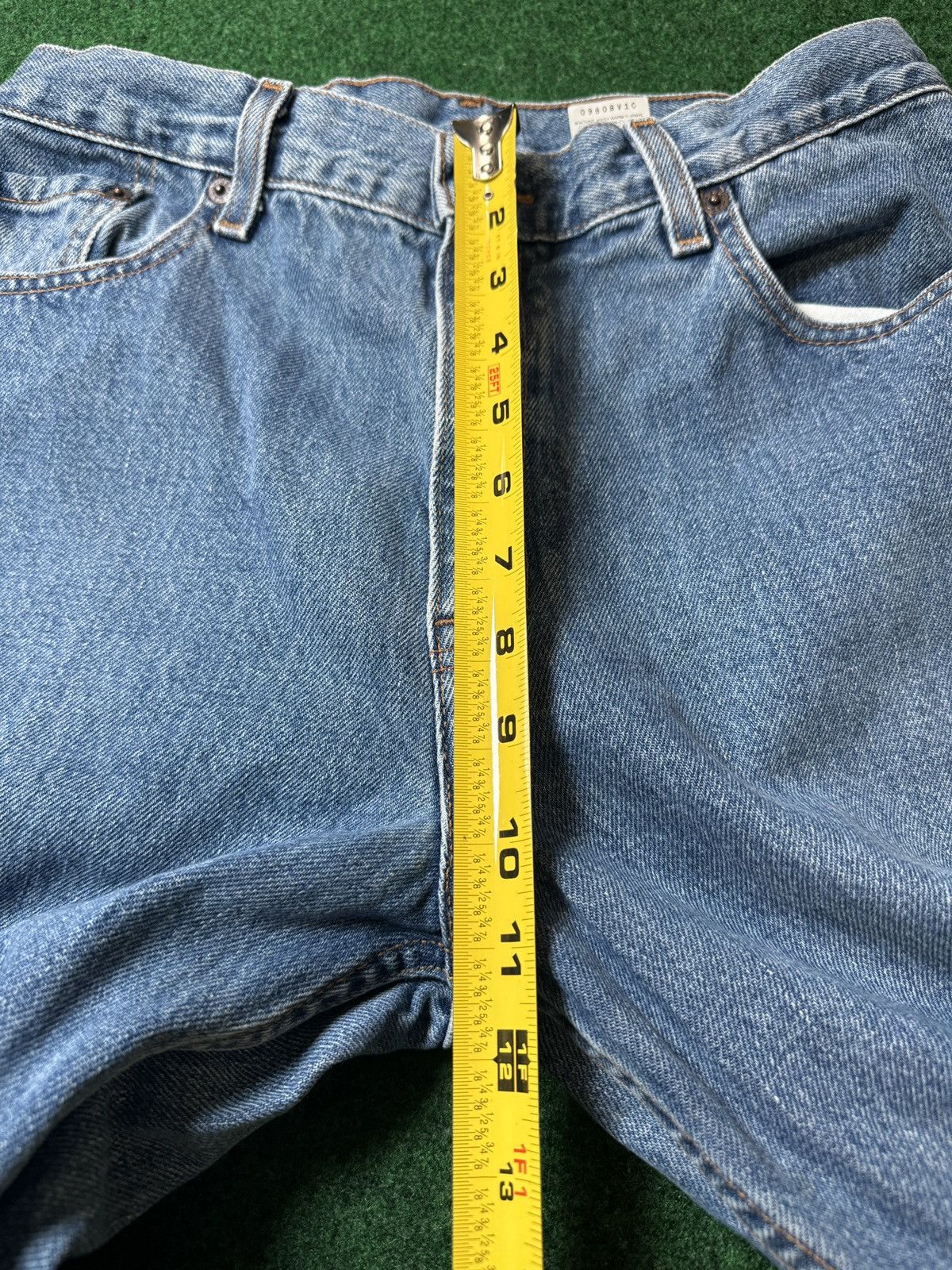 Levi's Vintage Clothing Vtg 90s Y2K Levi’s 550 Relaxed Fit Taper Light Wash Jeans Size 30" / US 8 / IT 44 - 12 Thumbnail