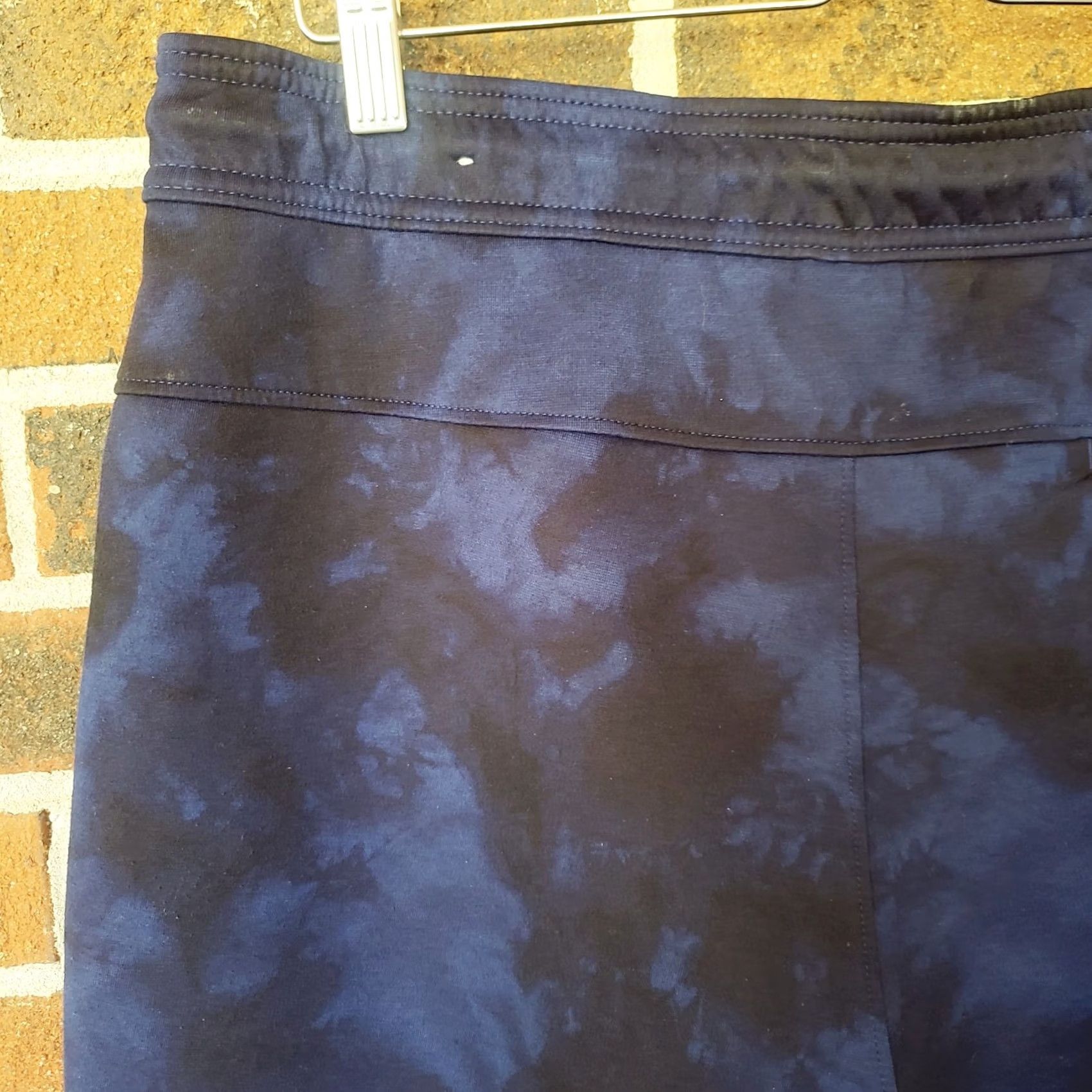 American Eagle Outfitters American Eagle Outfitters Shorts Mens Large Blue Camo Pockets Athletic 34-37x8.5 Size US 33 - 7 Thumbnail