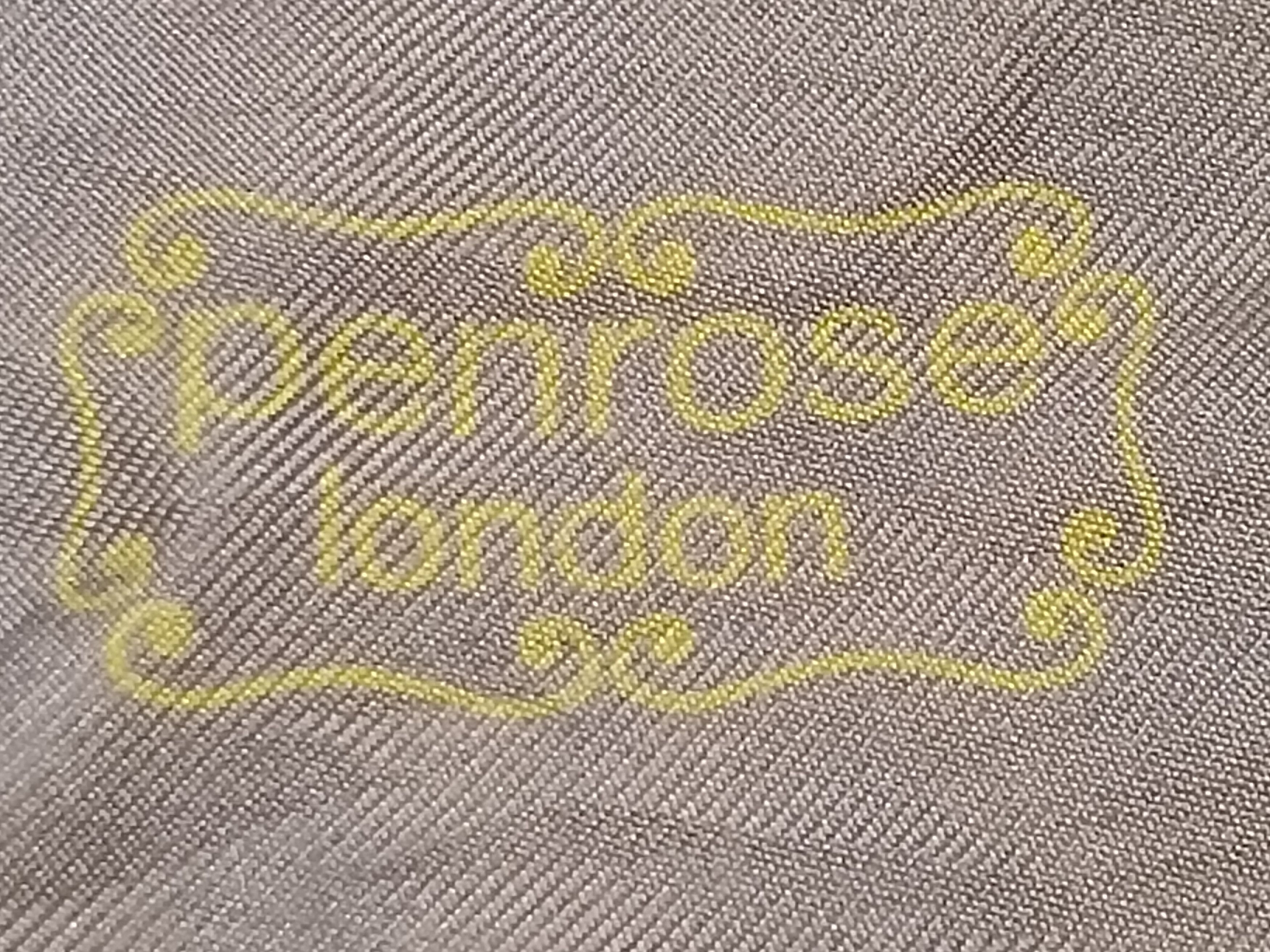 Japanese Brand NWT ARTISAN PENROSE LONDON SILK HANDKERCHIEF Size ONE SIZE - 5 Thumbnail
