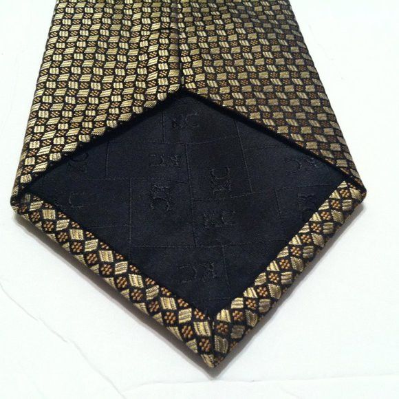 Kenneth Cole KENNETH COLE MEN'S NEW 100%SILK TIE WIDTH: 3 7/8" Size ONE SIZE - 7 Thumbnail