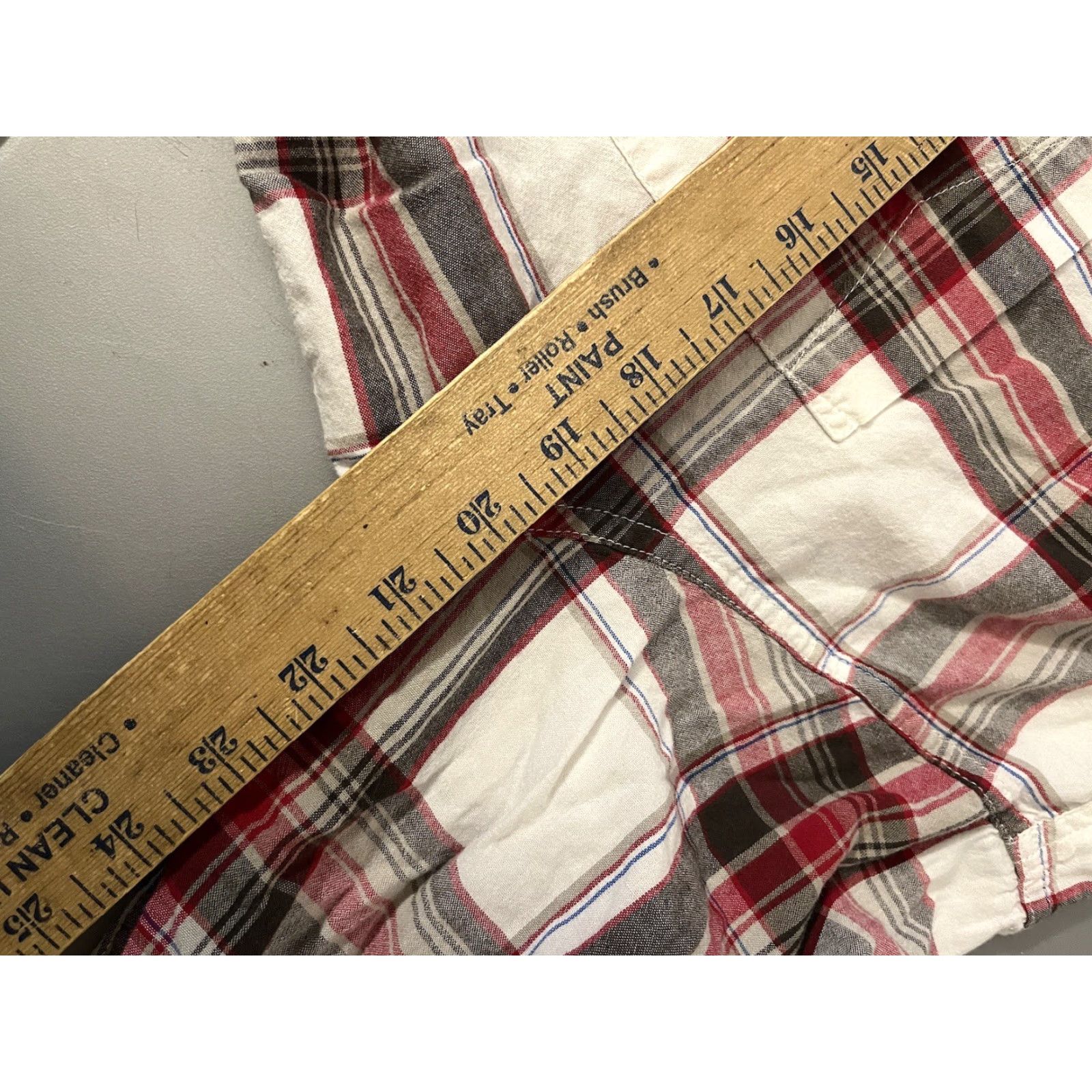 Wrangler VINTAGE Wrangler Button-Up Shirt Mens Plaid Red 100% Cotton M Medium Long Sleeve Casual 90s Cowboy Mens Size US M / EU 48-50 / 2 - 5 Thumbnail