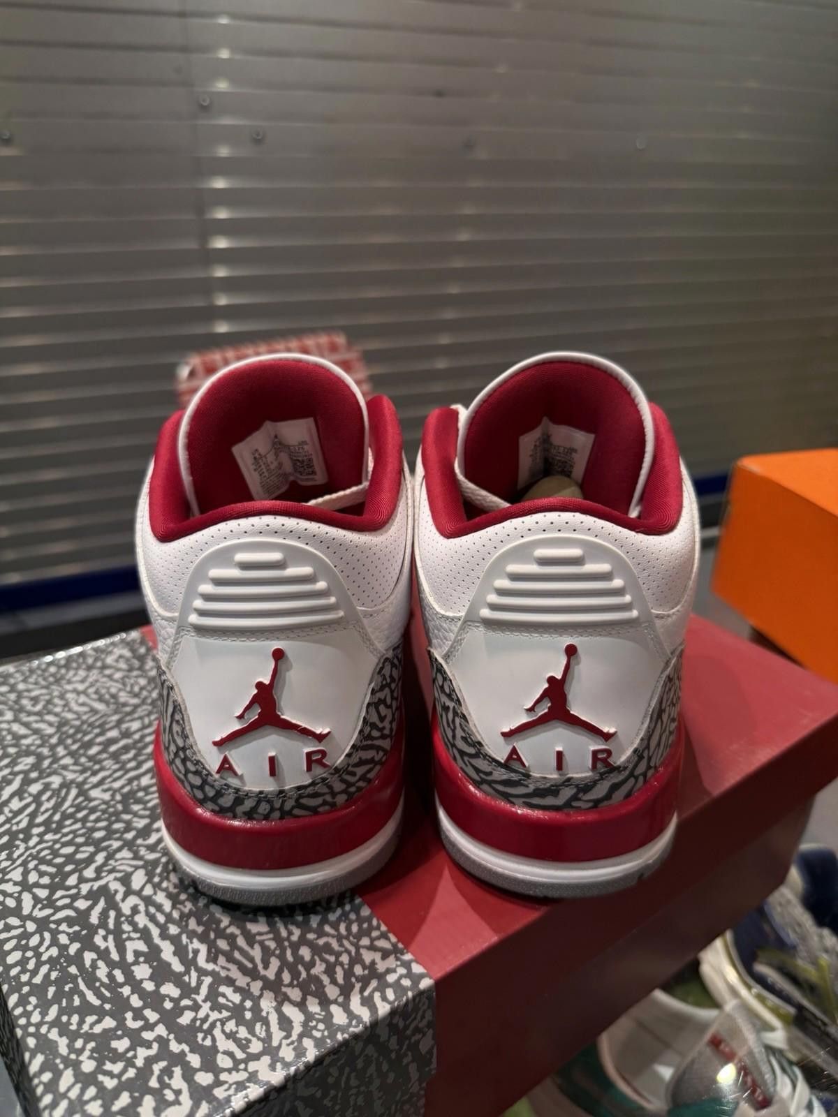 Jordan Brand Size 8.5 - Jordan 3 Retro Mid Cardinal Red (CT8532 126) Size US 8.5 / EU 41-42 - 11 Thumbnail
