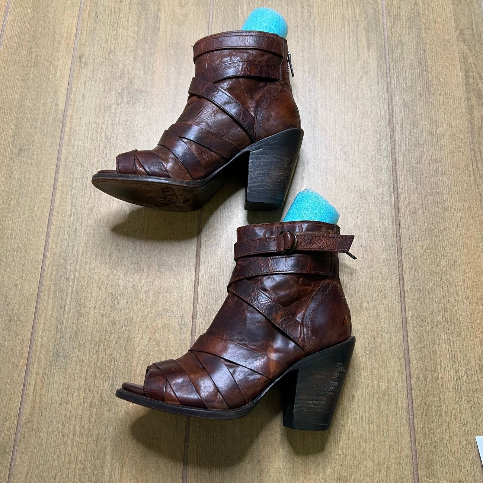 FREEBIRD Freebird FB Joker Leather Ankle Boots Peep Toe Strappy Sz 7 Size US 7 / IT 37 - 6 Thumbnail