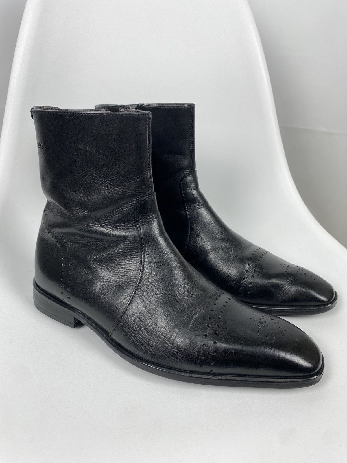 Hugo Boss Hugo Boss Zip Boots Brogue Genuine Leather size EU6.5 US7.5 Size US 7.5 / EU 40-41 - 1 Thumbnail