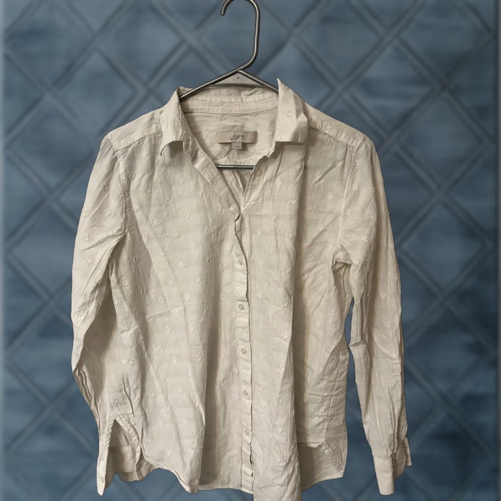 Ann Taylor Loft Button Up Blouse Womens Small White Long Sleeves Front Shirt Size S / US 4 / IT 40 - 1 Thumbnail