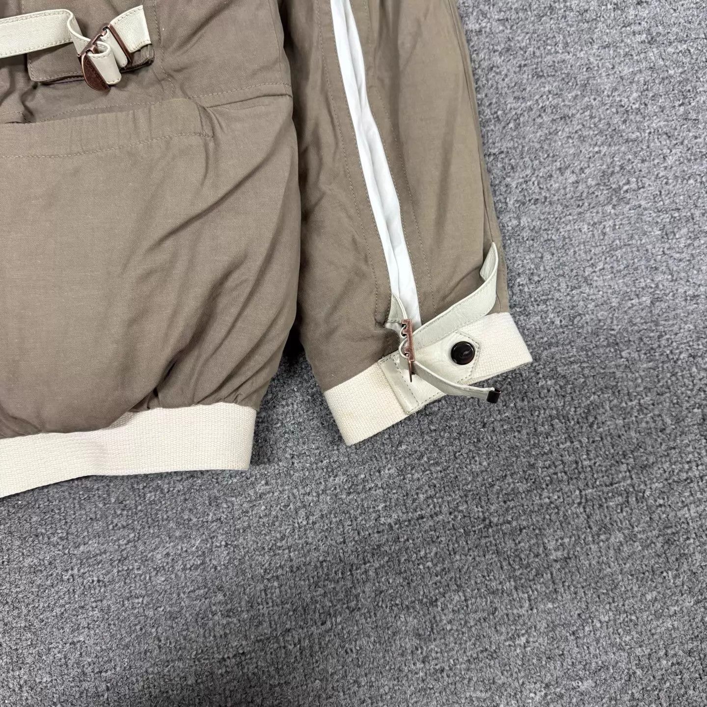 Louis Vuitton LV workwear multi-pocket cotton jacket 34 mint Size XS / US 0-2 / IT 36-38 - 6 Thumbnail