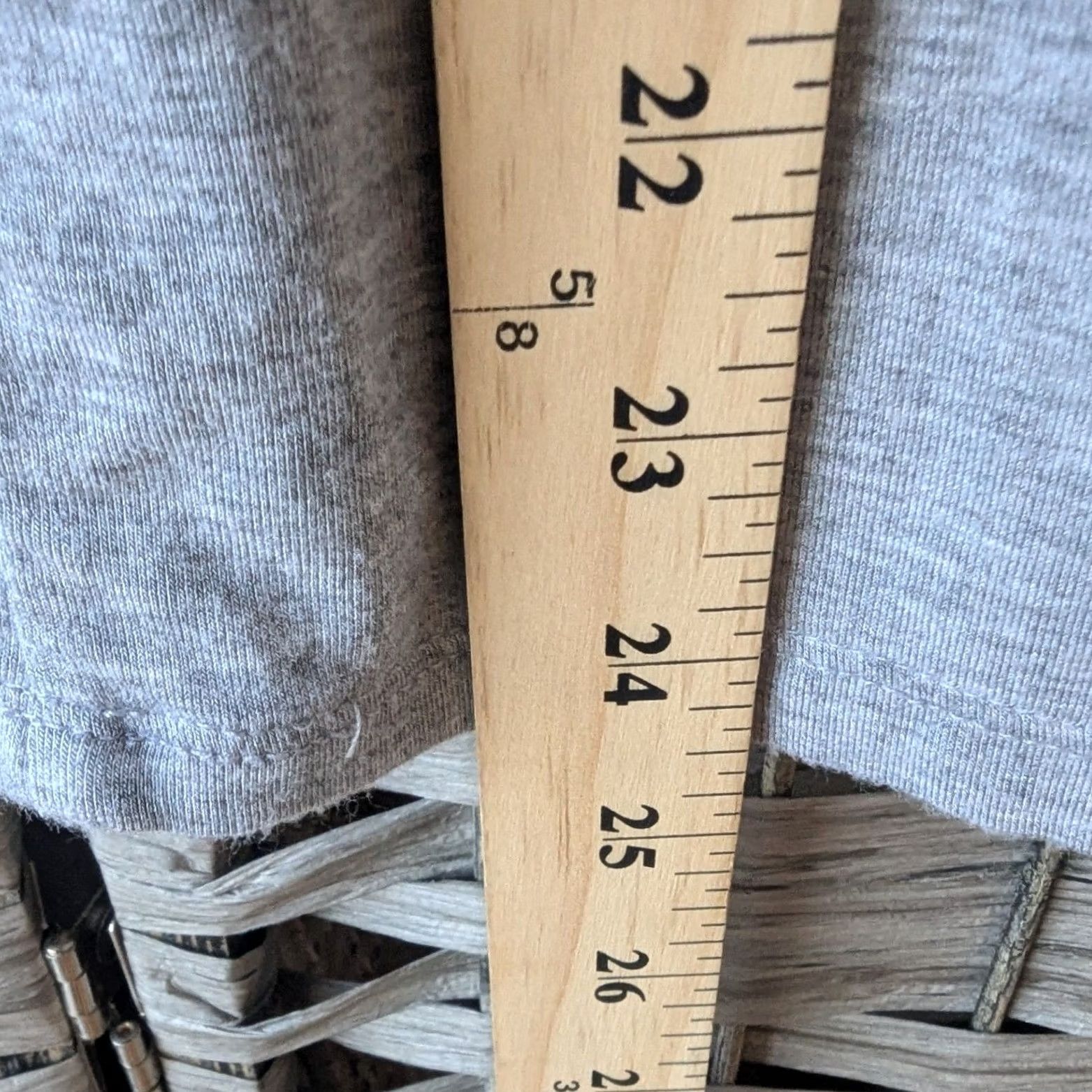 Buttero Grace Grey V-Neck 3/4 Sleeve Knit Pullover Womens S Gray Lightweight Rayon Spandex T-Shirt Casual Basic Stretchy Modern Size S / US 4 / IT 40 - 5 Thumbnail