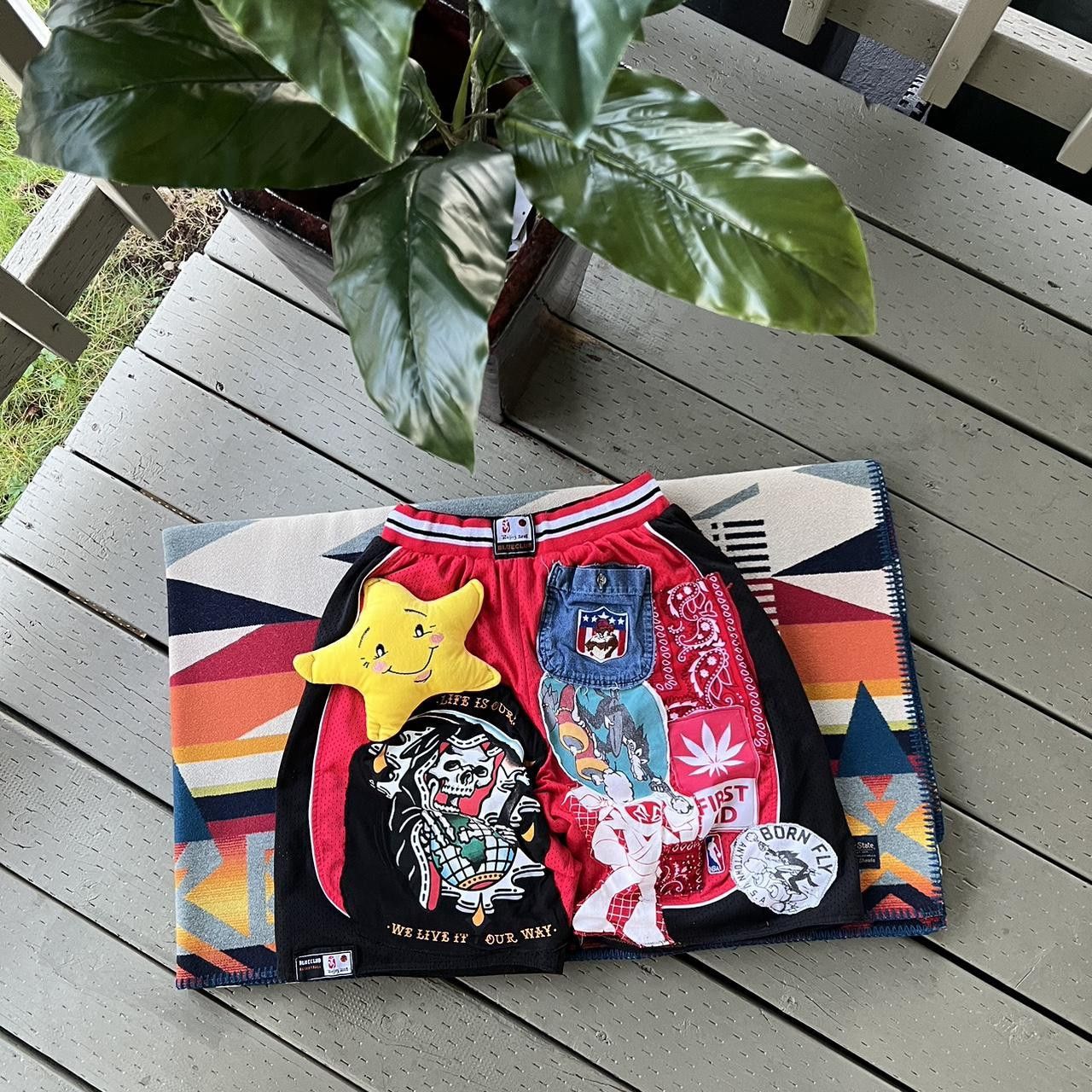 NBA × Vintage shorts Size US 26 / EU 42 - 1 Thumbnail