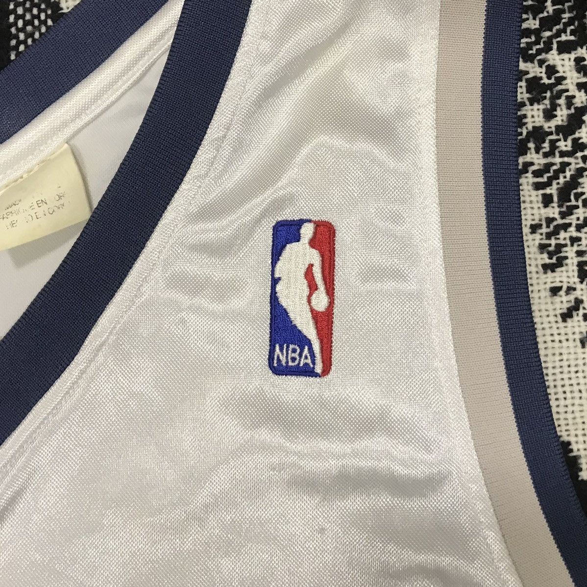 Other 04’ Charlotte Bobcat Emeka Okafor Aut Jersey Signed Reebok Size US L / EU 52-54 / 3 - 4 Thumbnail