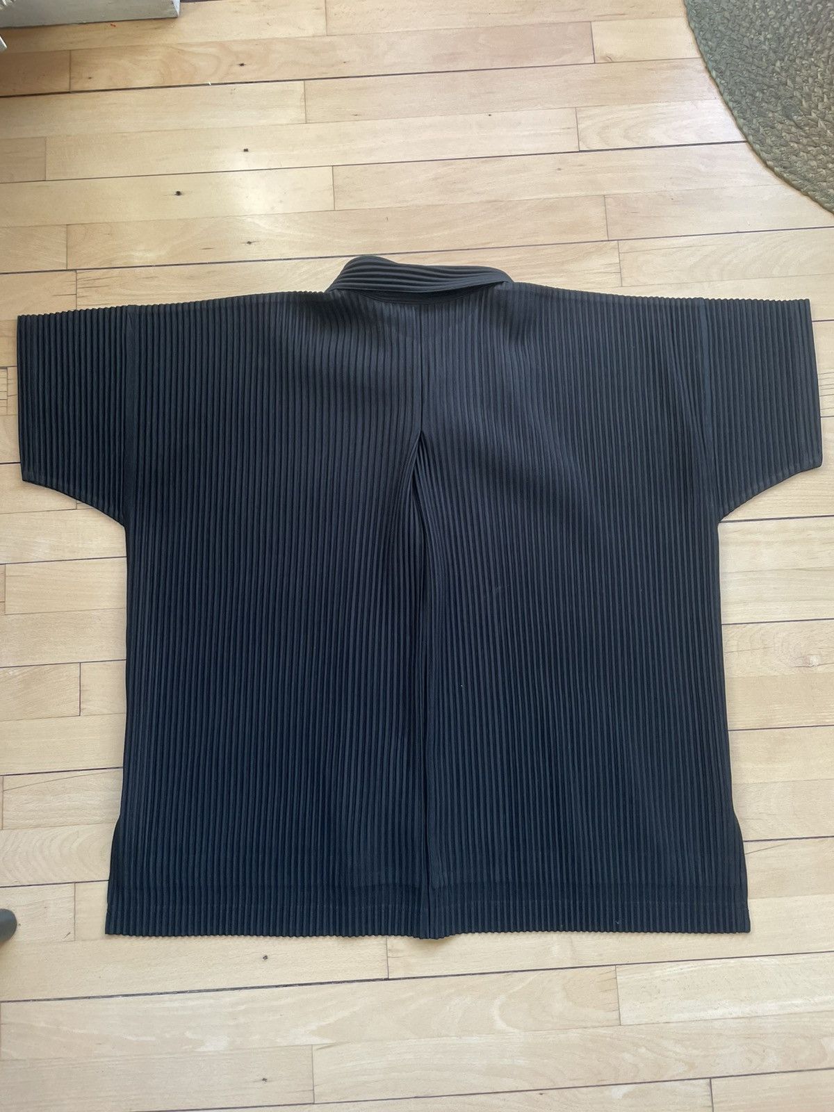 Homme Plisse Issey Miyake Issey Miyake Homme Plisee short sleeve shirt Size US M / EU 48-50 / 2 - 2 Thumbnail